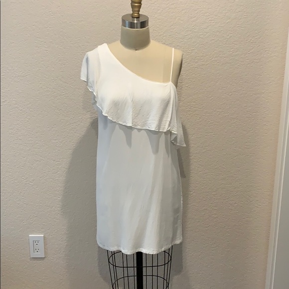 1.State Asymmetrical White Rayon Dress - Picture 1 of 4